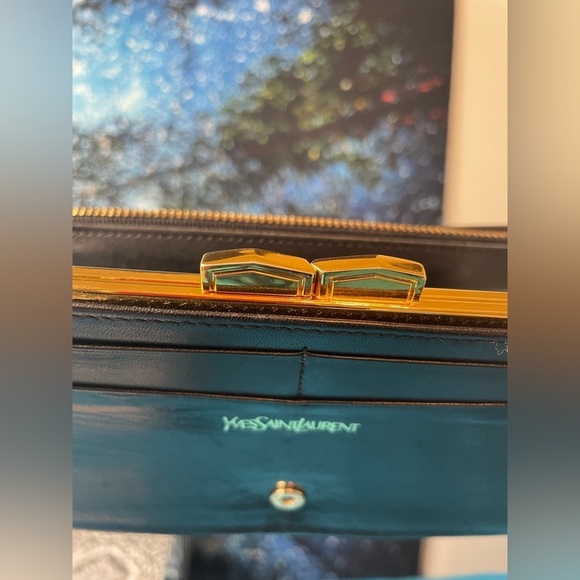 Yves Saint Laurent Vintage Black Soft Leather Wallet. Beautiful condition. - Picture 8 of 15